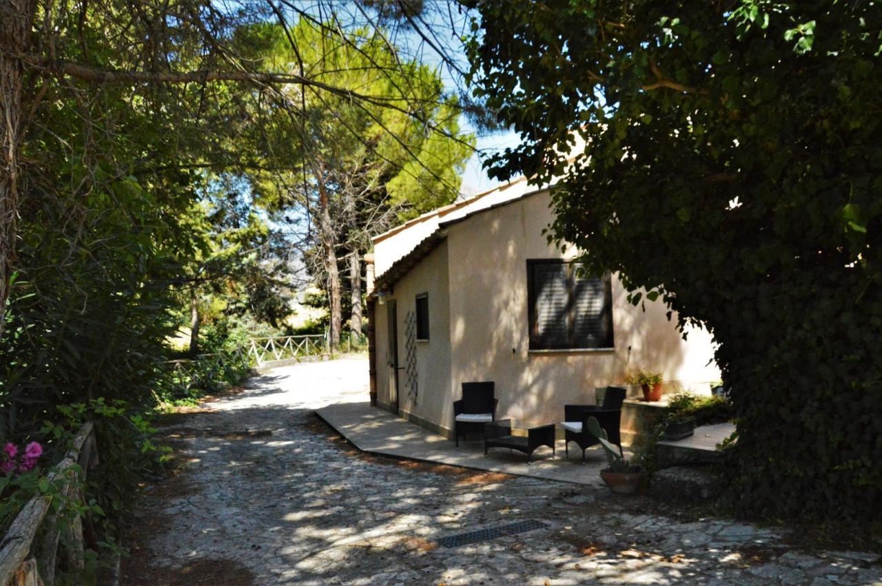 Agriturismo Masseria La Chiusa San Giuseppe Jato Kültér fotó