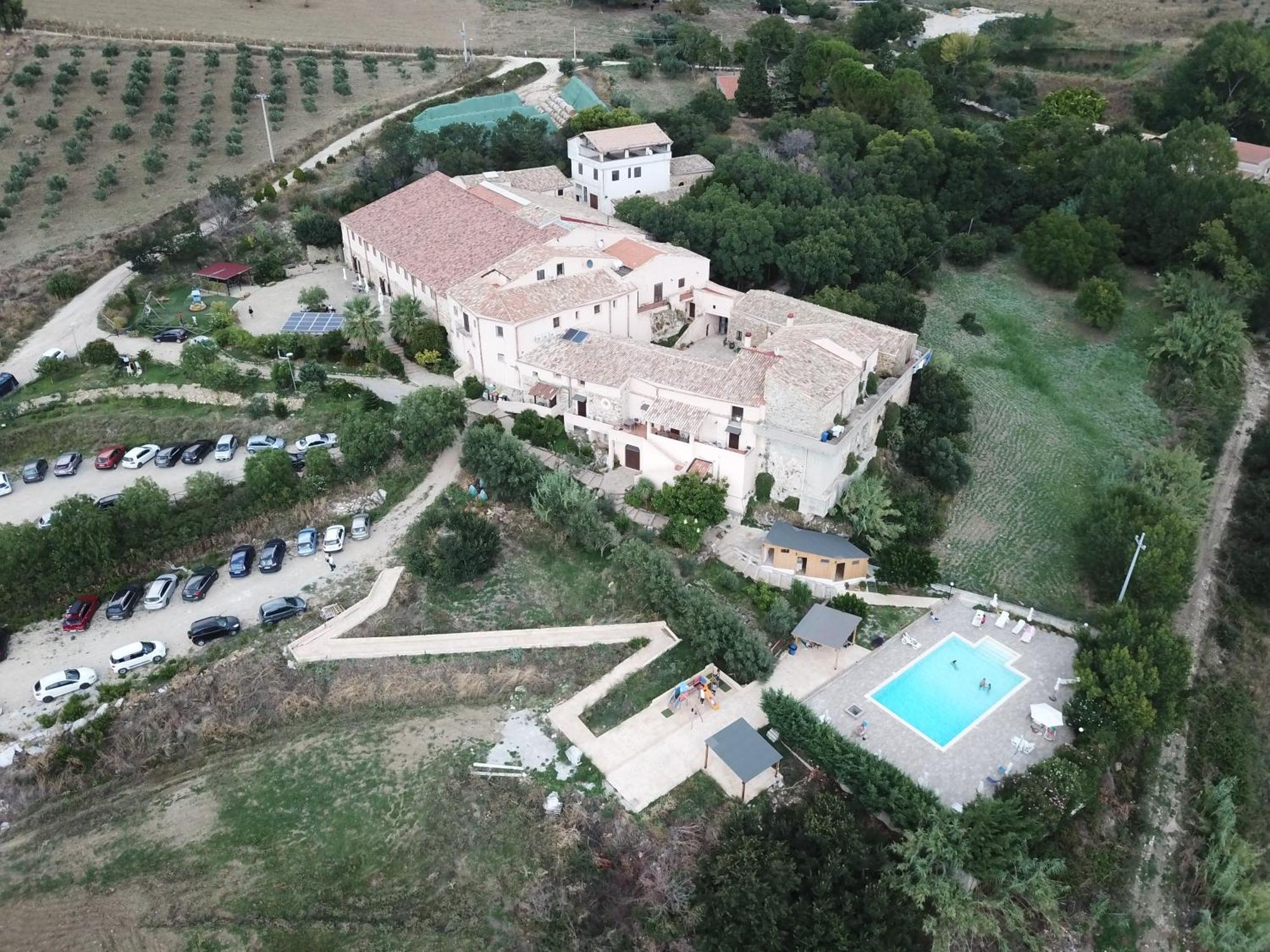 Agriturismo Masseria La Chiusa San Giuseppe Jato Kültér fotó